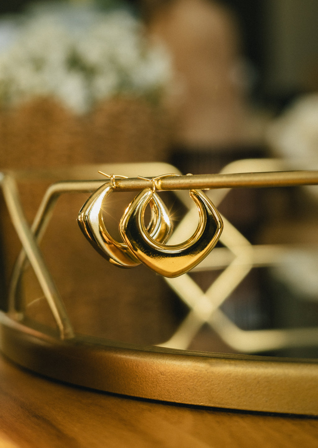 Square huggie earrings