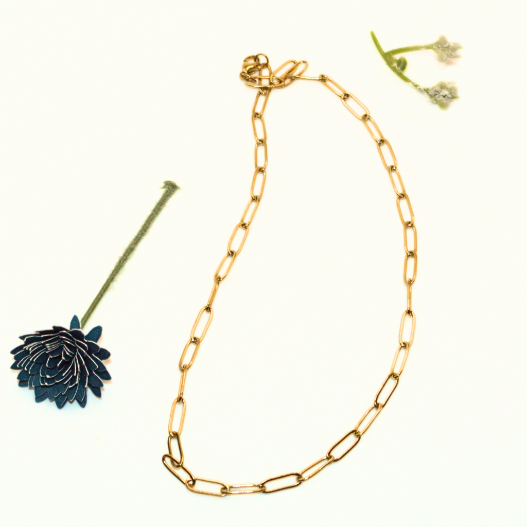 Everyday paperclip Necklace | Dainty Gold Chain