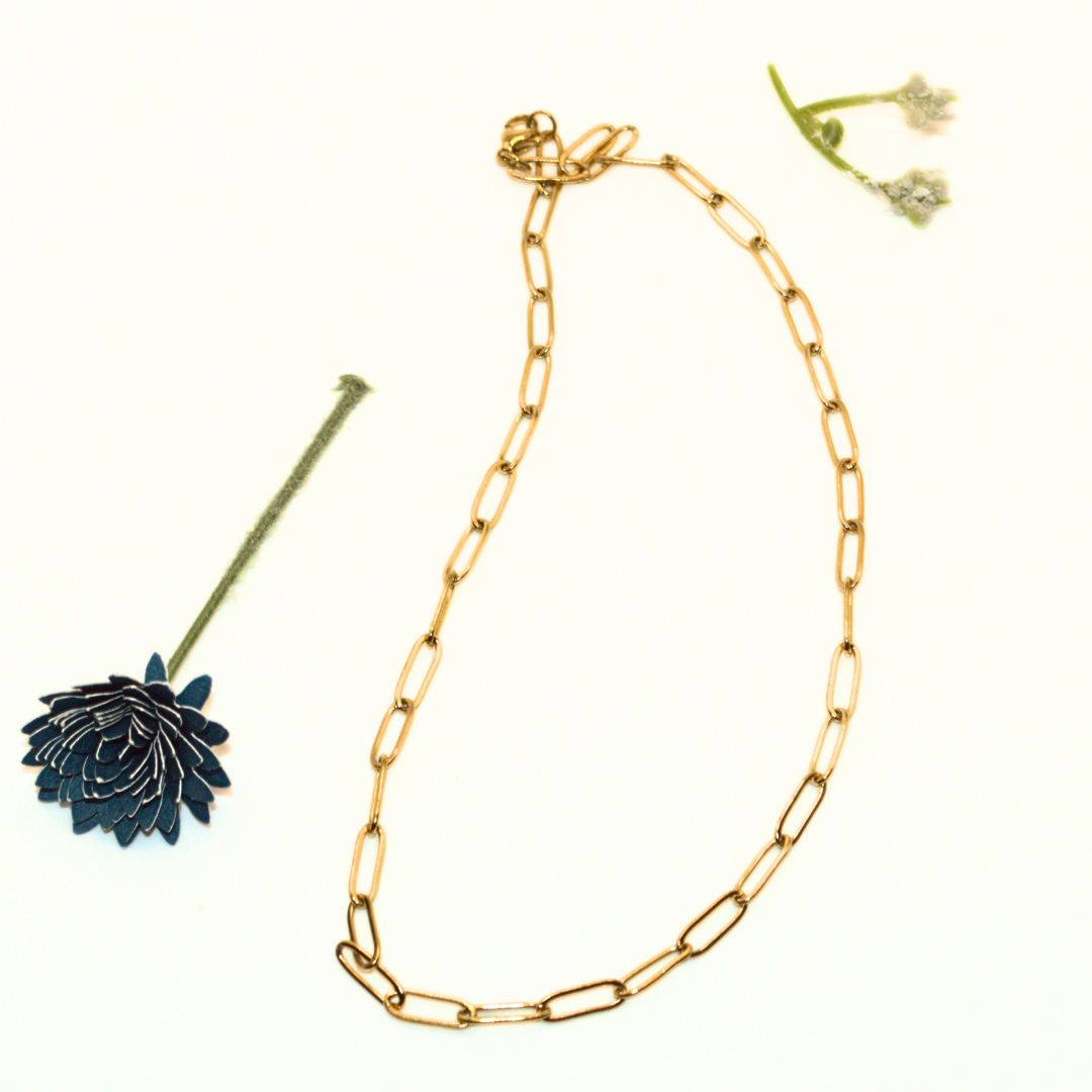 Everyday paperclip Necklace | Dainty Gold Chain